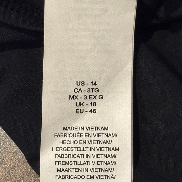 La Blanca Women's Black Island Goddess Twist Mio One-Piece Swimsuit Size 14 - Picture 7 of 7